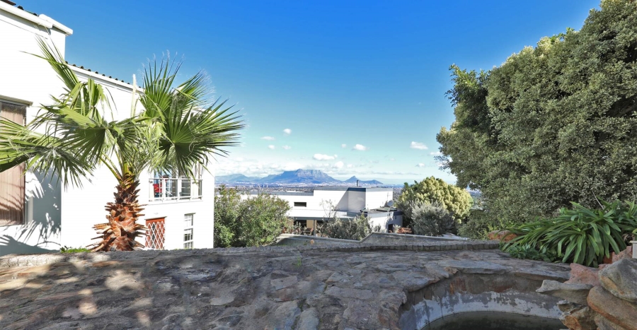 5 Bedroom Property for Sale in Plattekloof Western Cape